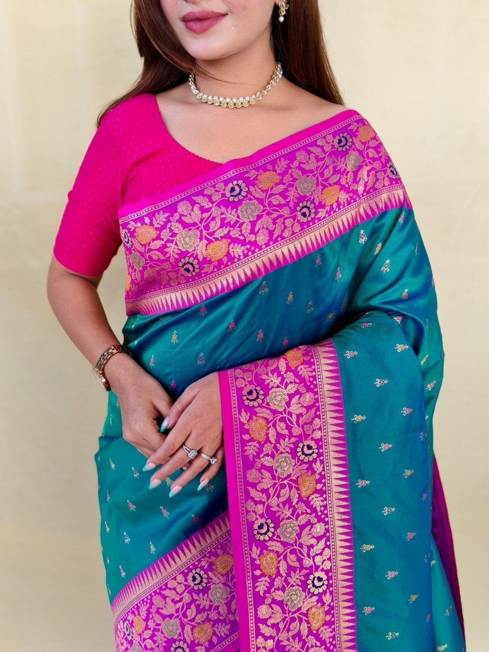 Mameraa Sarees Graceful Teal Green Soft Silk Saree Adorned With Delicate Zari Woven Buttas-Teal