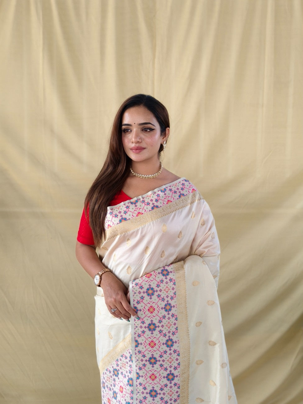 Mameraa Sarees Elegant Ivory Soft Silk Saree-Ivory