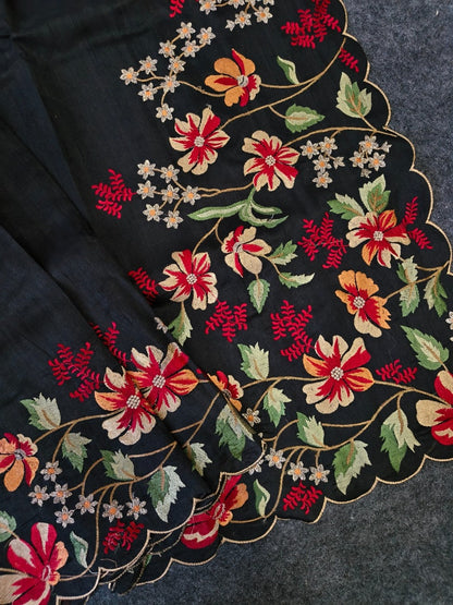 Mameraa Sarees Black Matka Silk Saree With Heavy Floral Embroidery Border With Running Blouse-Black