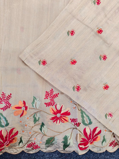 Mameraa Sarees Beige Matka Silk Saree With Heavy Floral Embroidery Border With Running Blouse-Beige