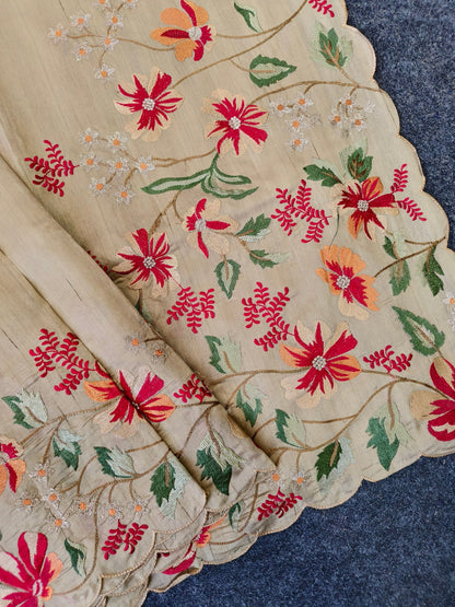 Mameraa Sarees Beige Matka Silk Saree With Heavy Floral Embroidery Border With Running Blouse-Beige