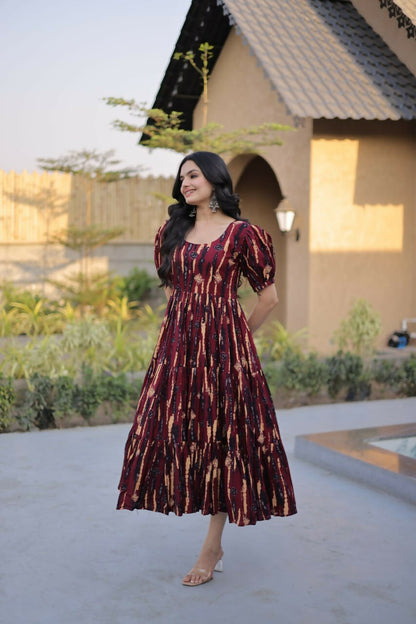 Teeya Creation Womens New Trendy Summer War Printed Cotton Gown Set-Multicolor