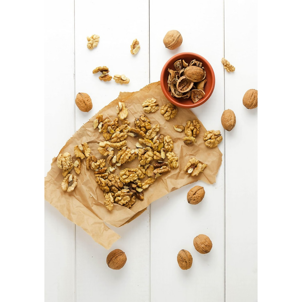 Go Organic Kashmiri Light Quarters Walnuts Kernels (Without Shell)