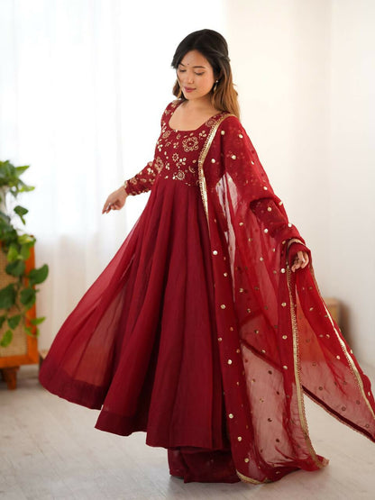 Teeya Creation New Trendy Stylish Elegant Finish With Full Flair Maroon Gown Set