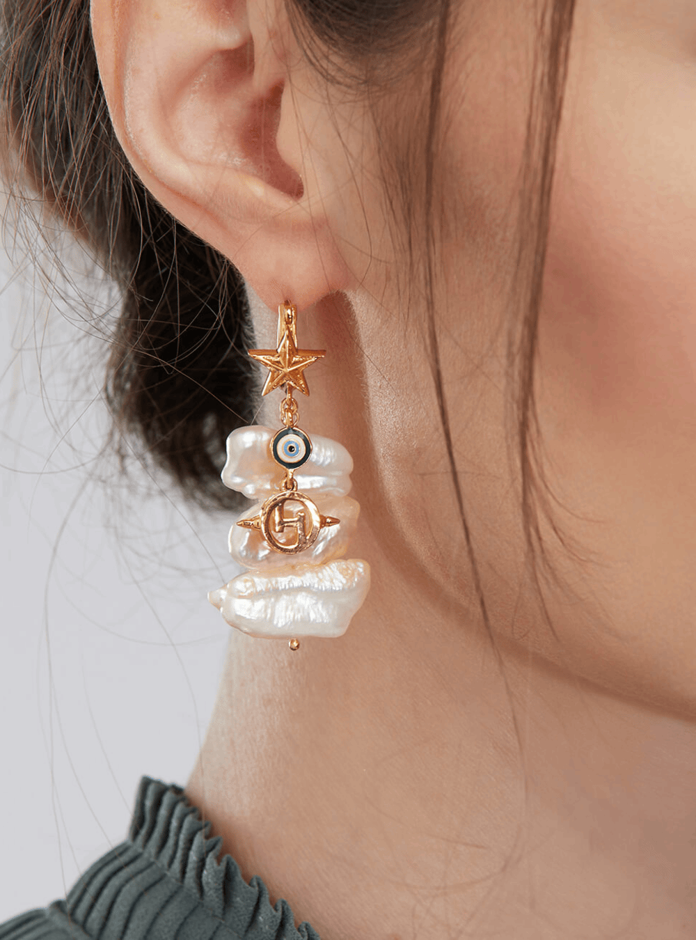 Pearls des Celeste Keshi Pearl Drop Earrings