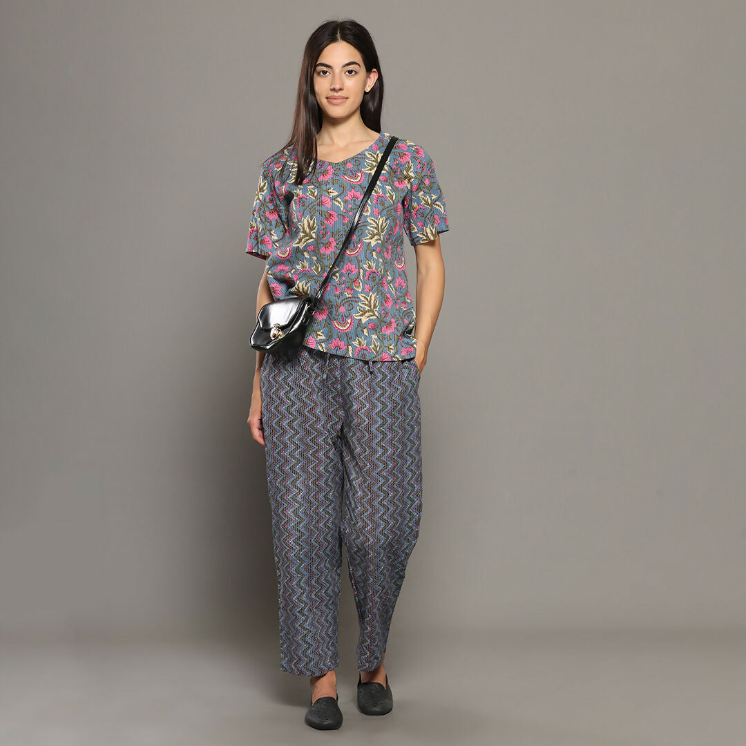 Breathables Women Cotton Printed Loungewear Kurta And Pants Co-Ord Set With Crop Top Grey I Nightwear