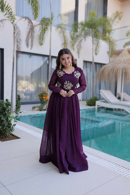 Teeya Creation Womens New Trending Silver Crunchy With Beads Embroidery-Work Gown Set