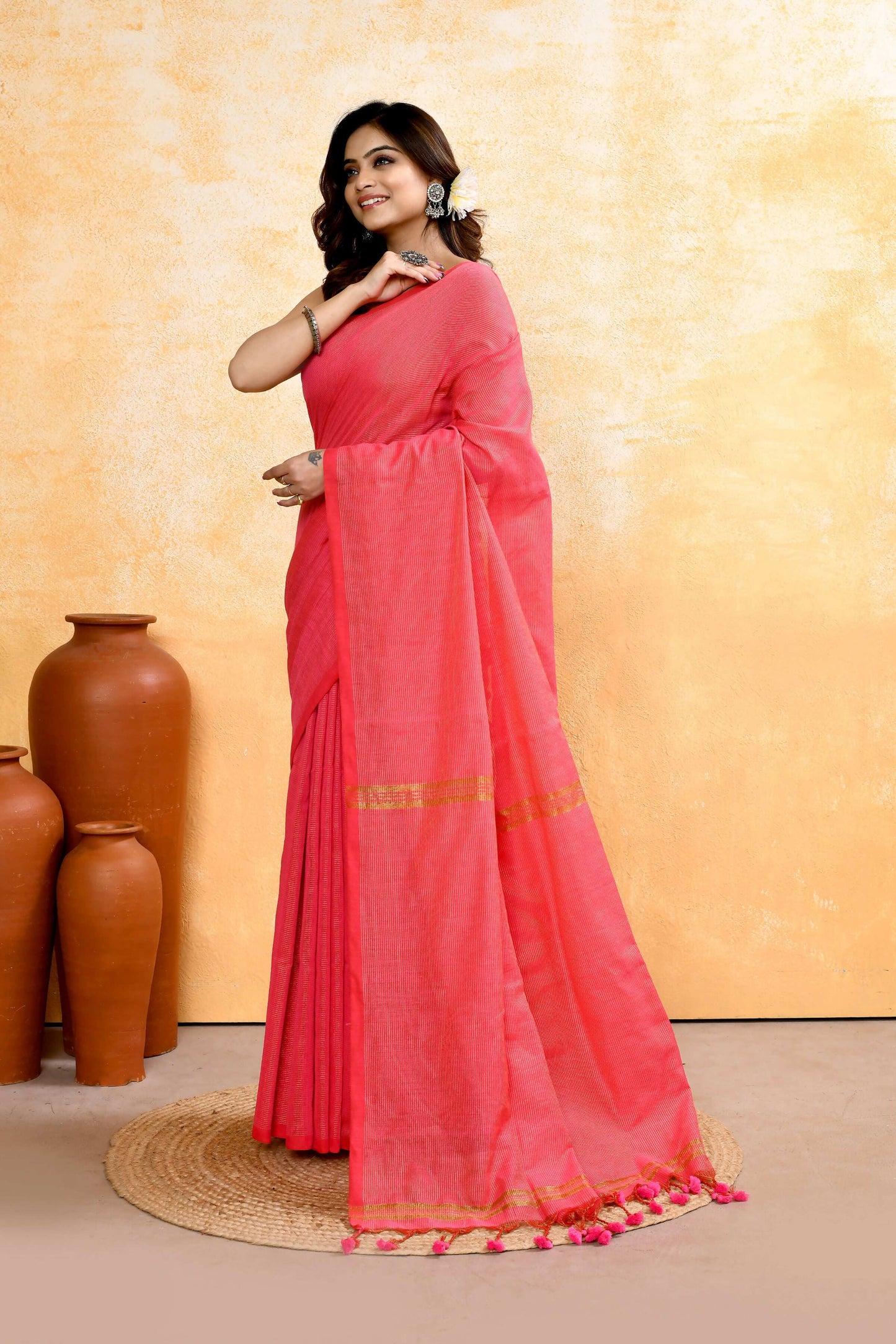 Piyari Fashion Women's Pink Embellished Cotton Blend Zari Check Handloom Saree