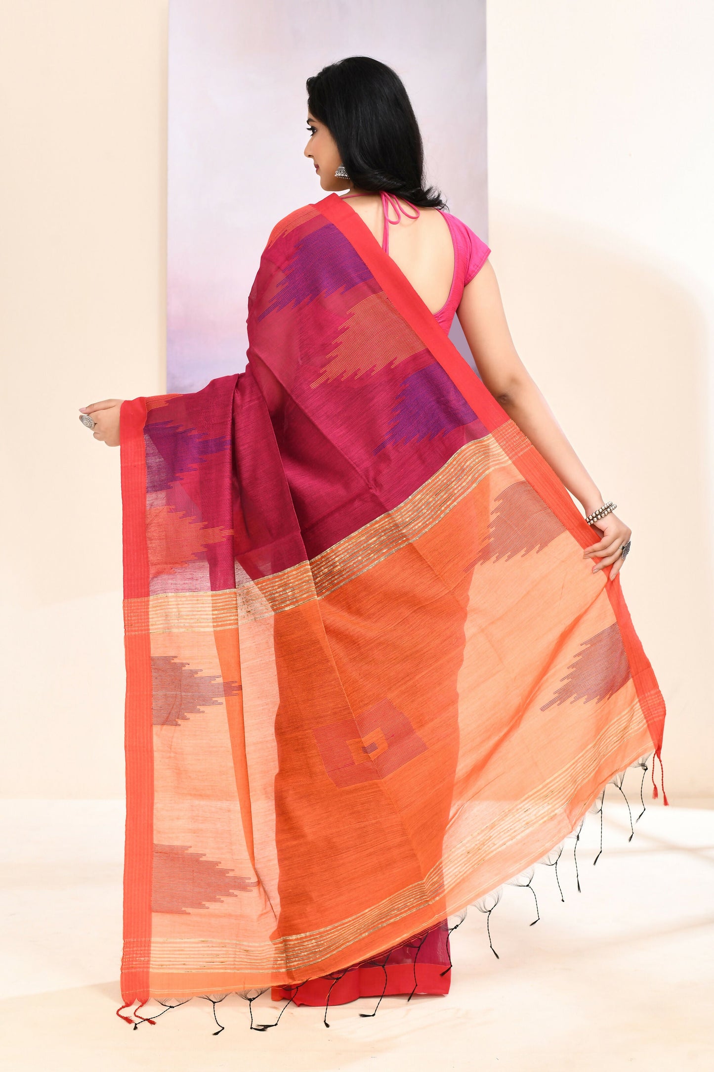 Piyari Fashion Women's Rani Temple Border Embellished Cotton Blend Jamdani Saree