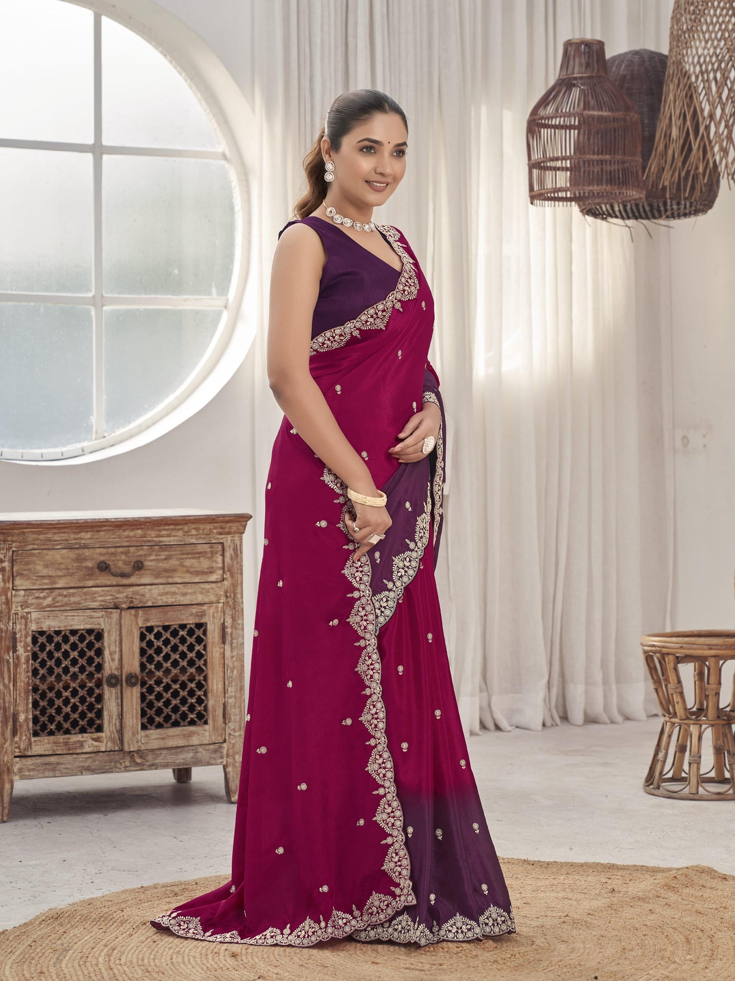 MANOHARI Georgette Embroidered Work Saree - Red