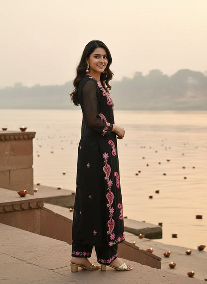 Dwija Fashion Embroidered Kurti With Pant-Black