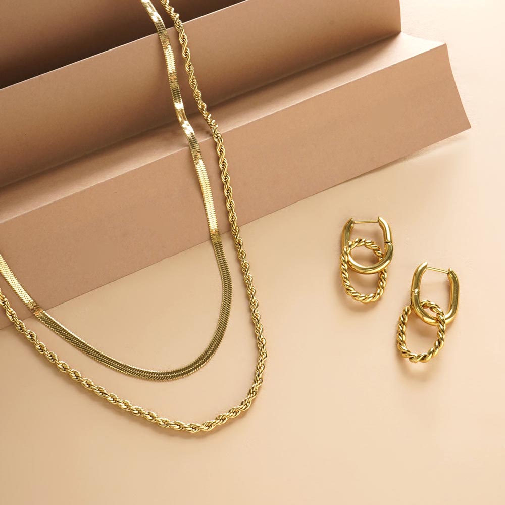 Linked Twist Jewellery Set