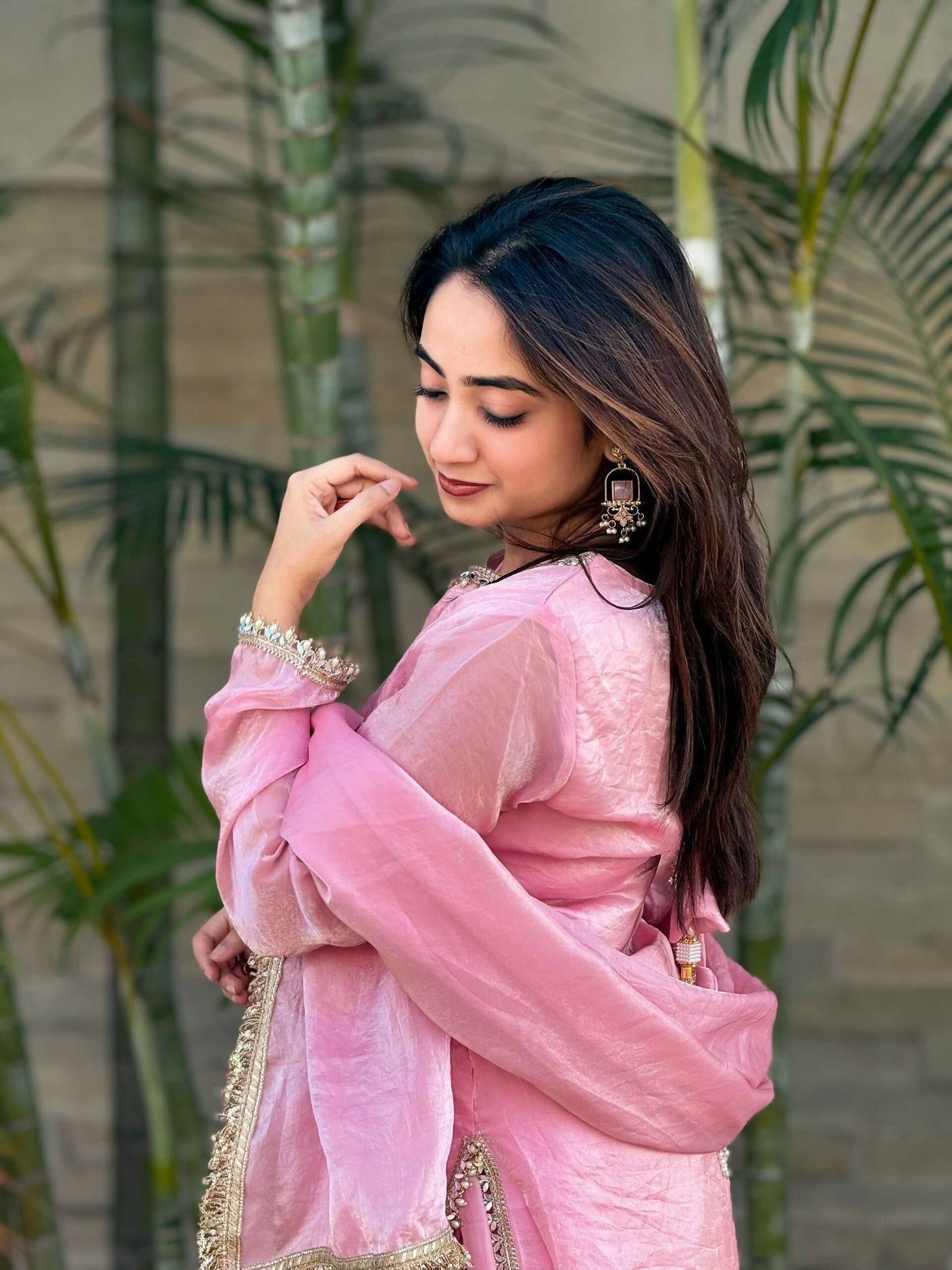 Teeya Creation Womens New Festive Wear Hand Made Real Mirror Pal Moti Lace Baby-Pink Kurta Set