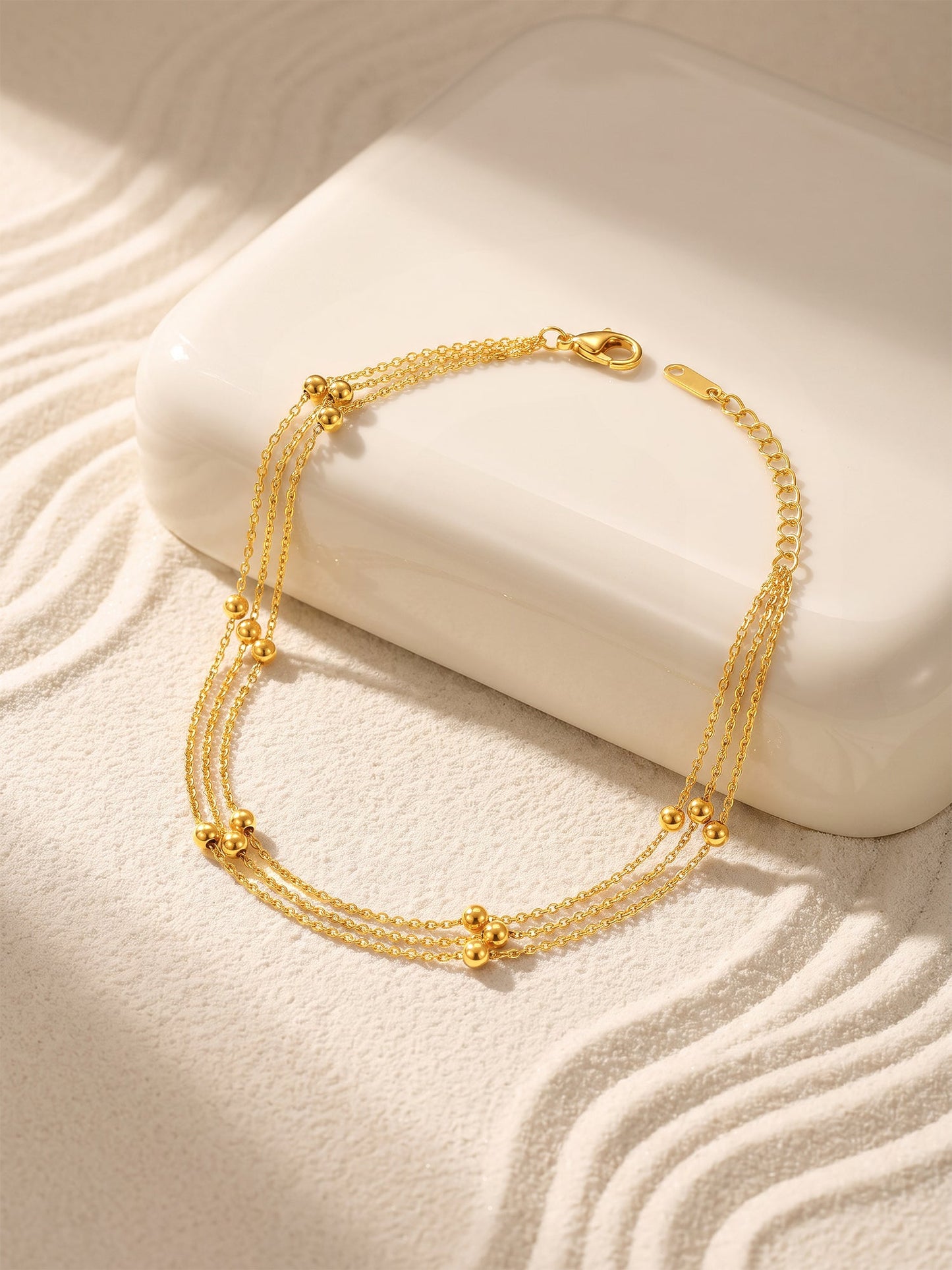 OnnMe by GIVA Quiet Luxury Gold Plated Anklet