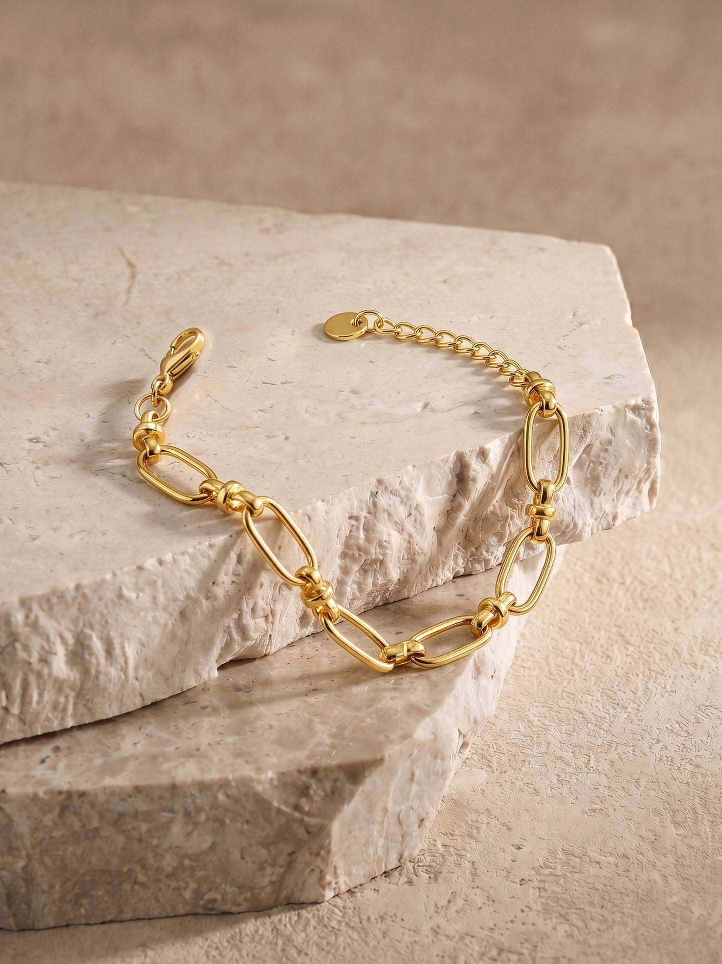 OnnMe by GIVA Big Loop Gold Plated Bracelet
