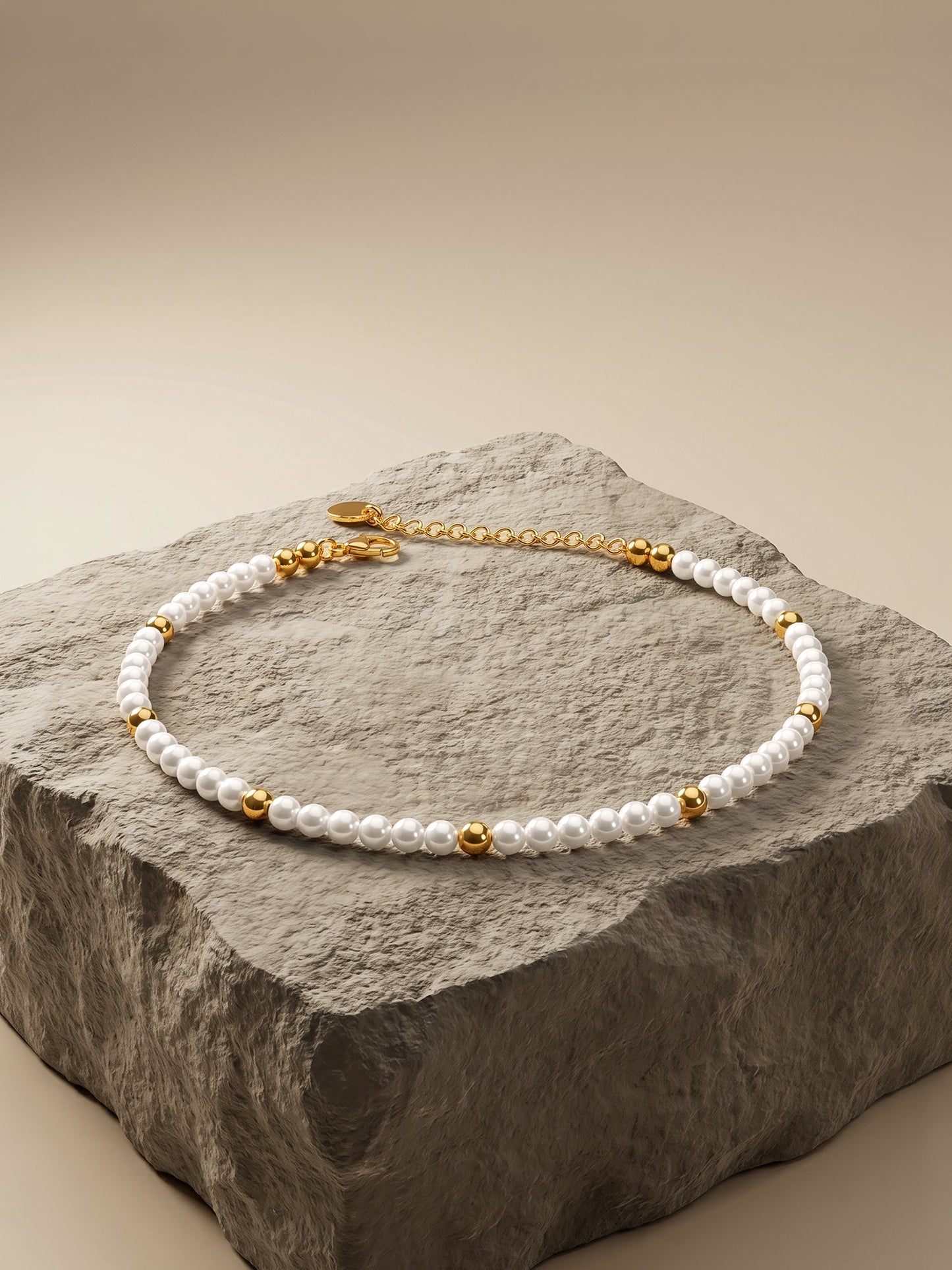 OnnMe by GIVA Clean Girl Gold Plated Bracelet