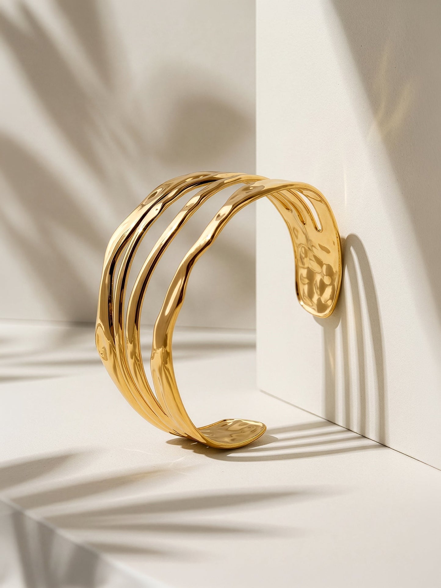 OnnMe by GIVA Melt Fiction Gold Plated Cuff Bracelet