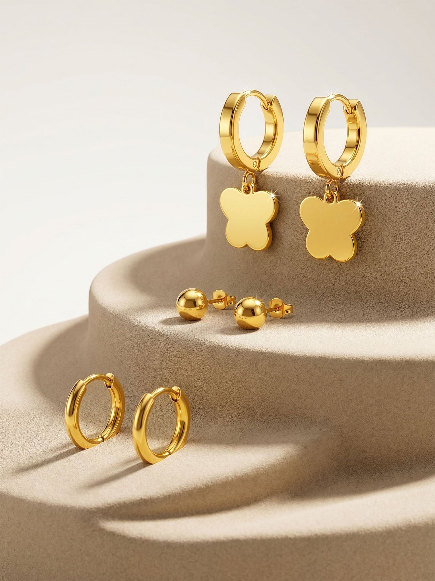 OnnMe by GIVA Clover Mood Gold Plated Earrings Set