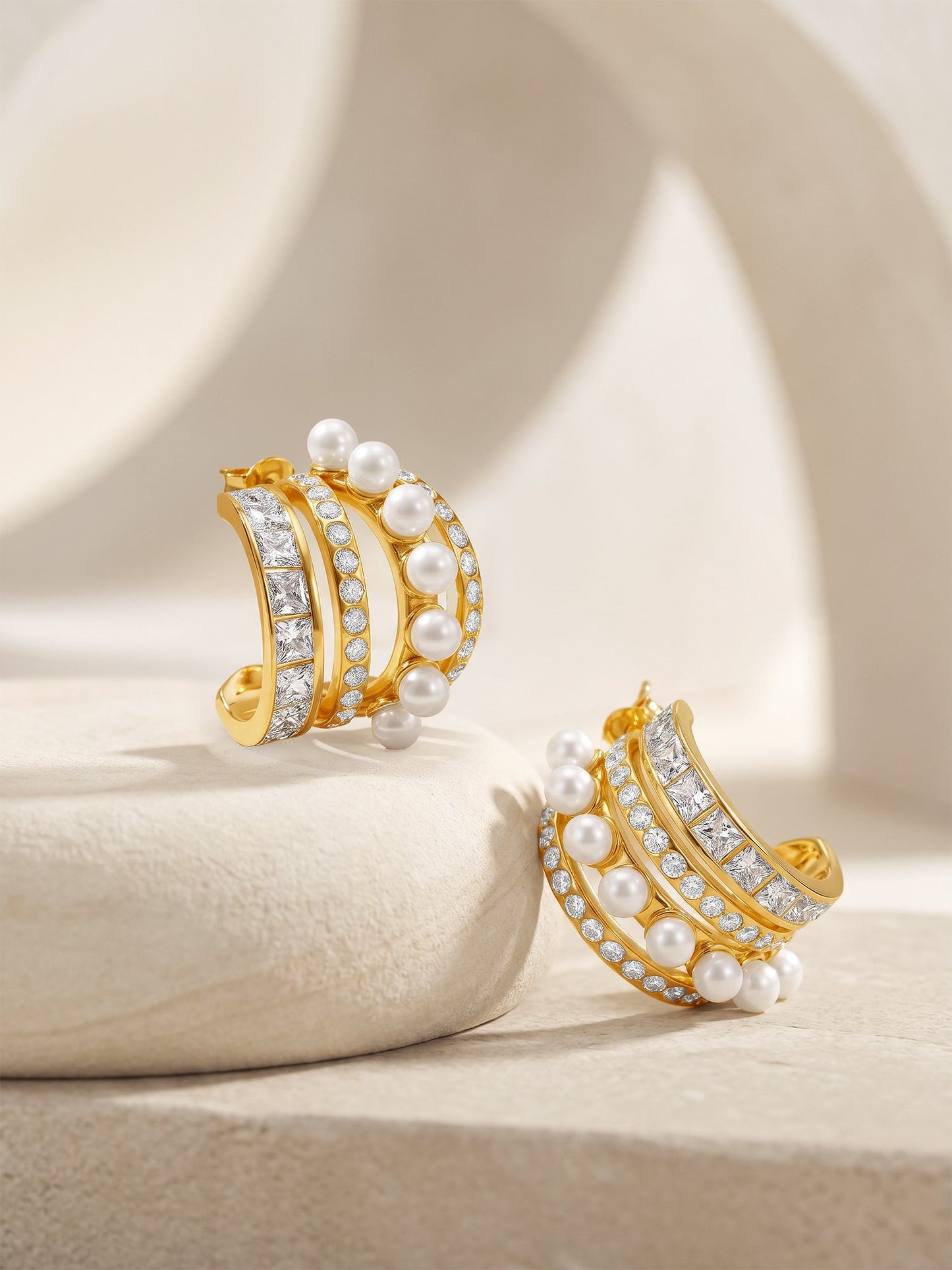OnnMe by GIVA Pearl Curve Cutie Gold Plated Earrings