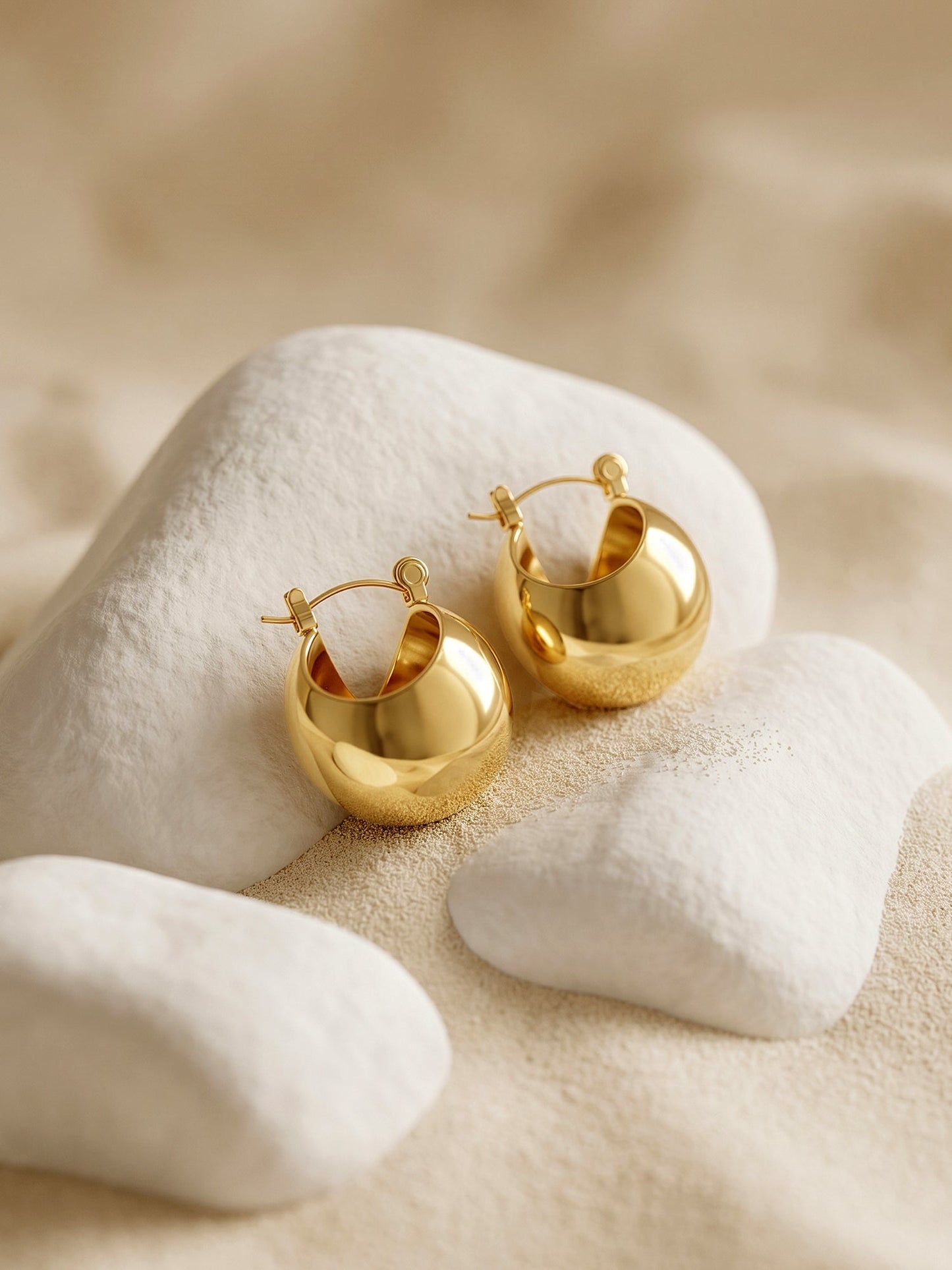 OnnMe by GIVA Gold Plated Ship Hoop Earrings