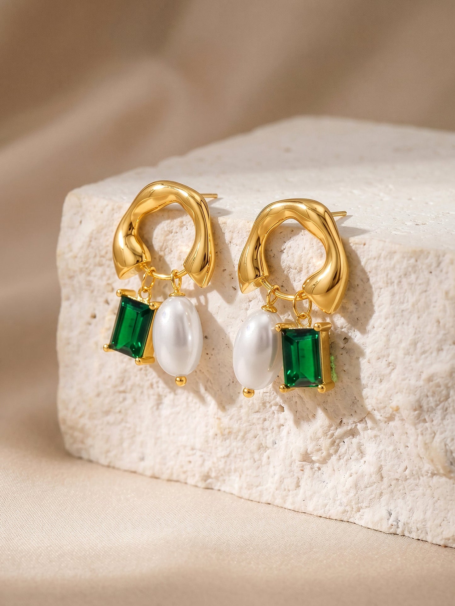 OnnMe by GIVA Gold Plated Chaos Coordinator Drop Earrings
