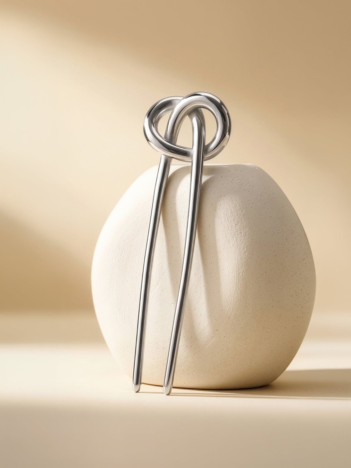 OnnMe by GIVA Steel Rush Rhodium Plated Hair Pin