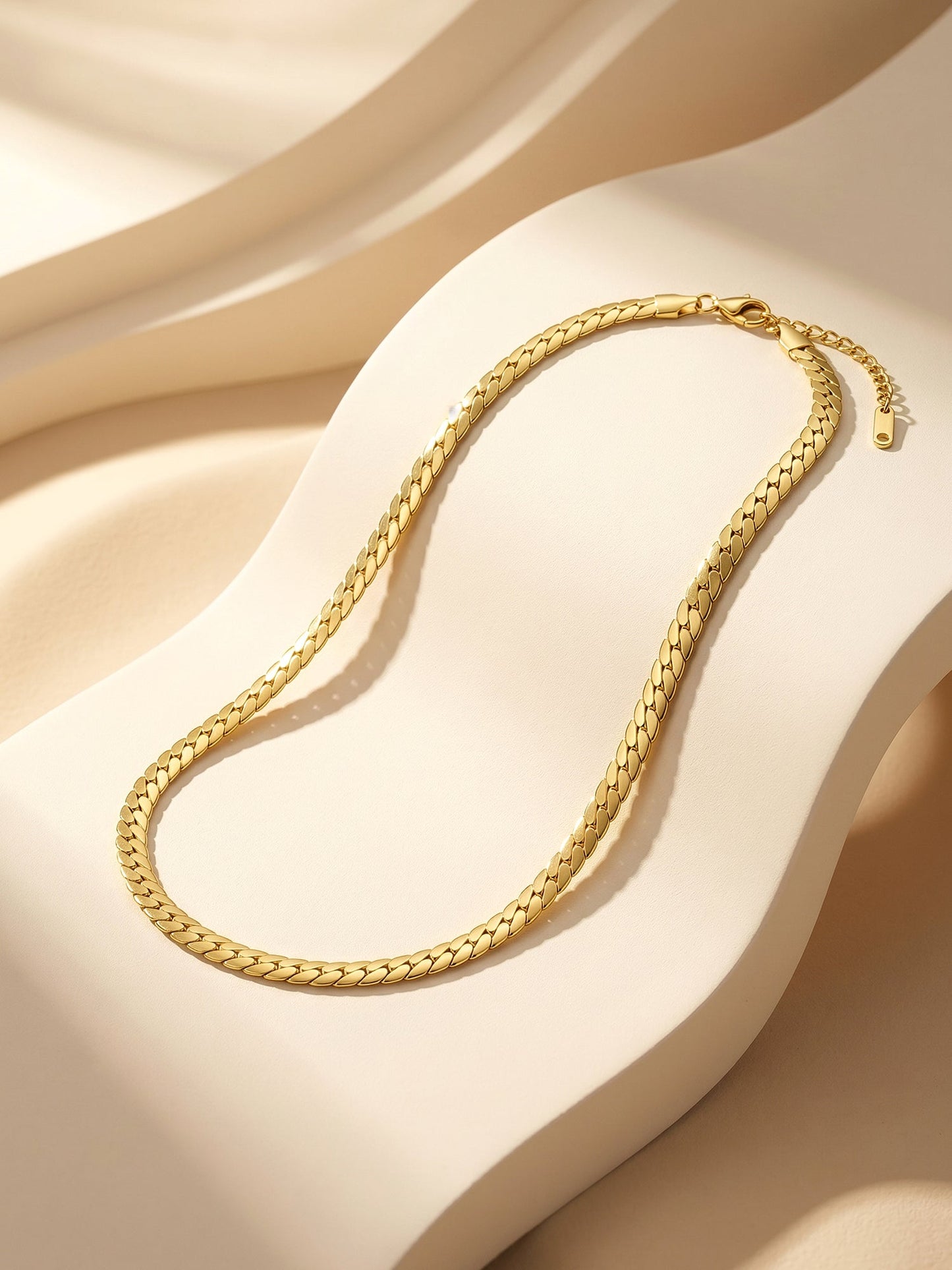 OnnMe by GIVA Chain Flow Gold Plated Necklace