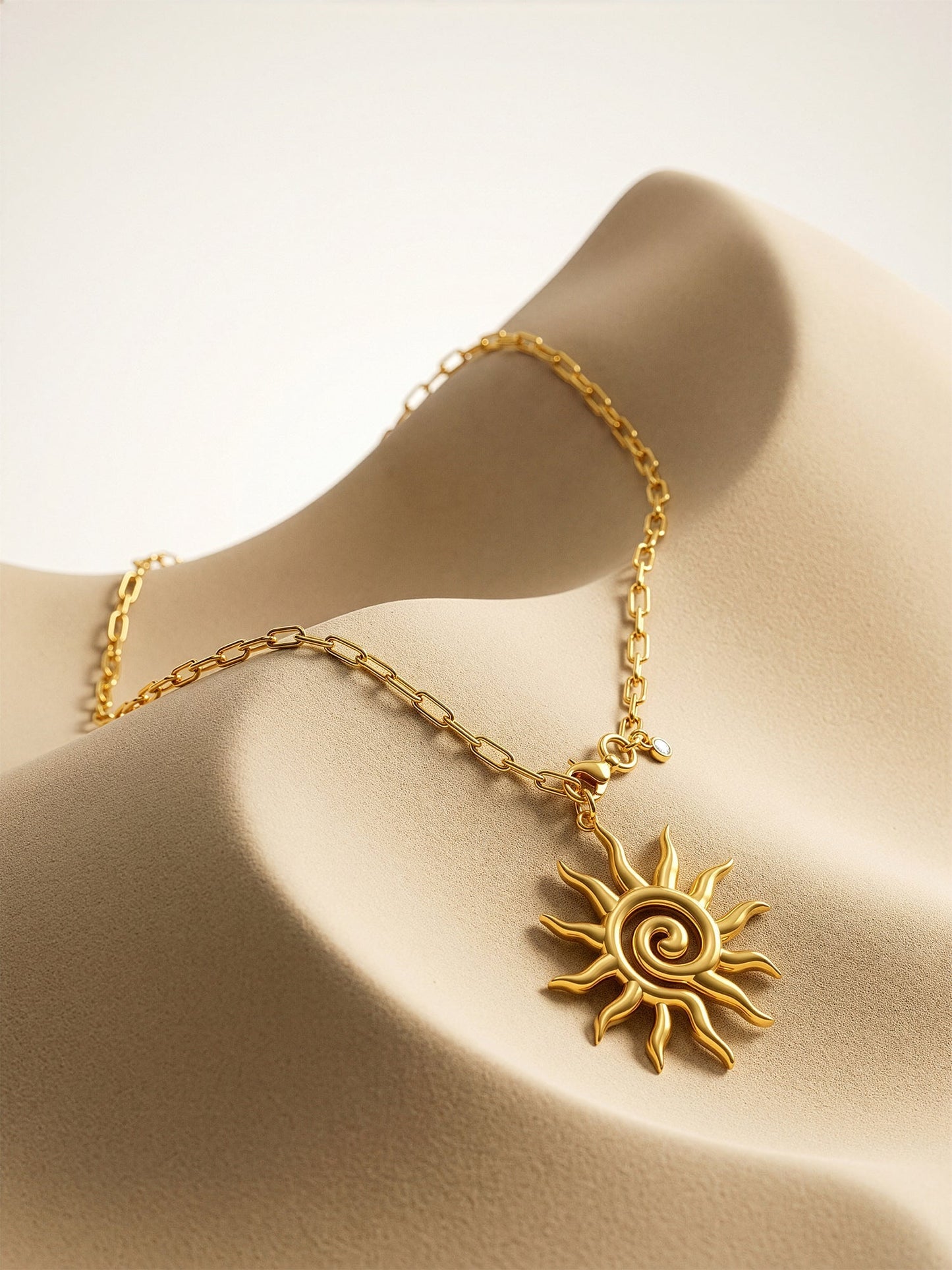 OnnMe by GIVA Contrast Signal Gold Plated Necklace