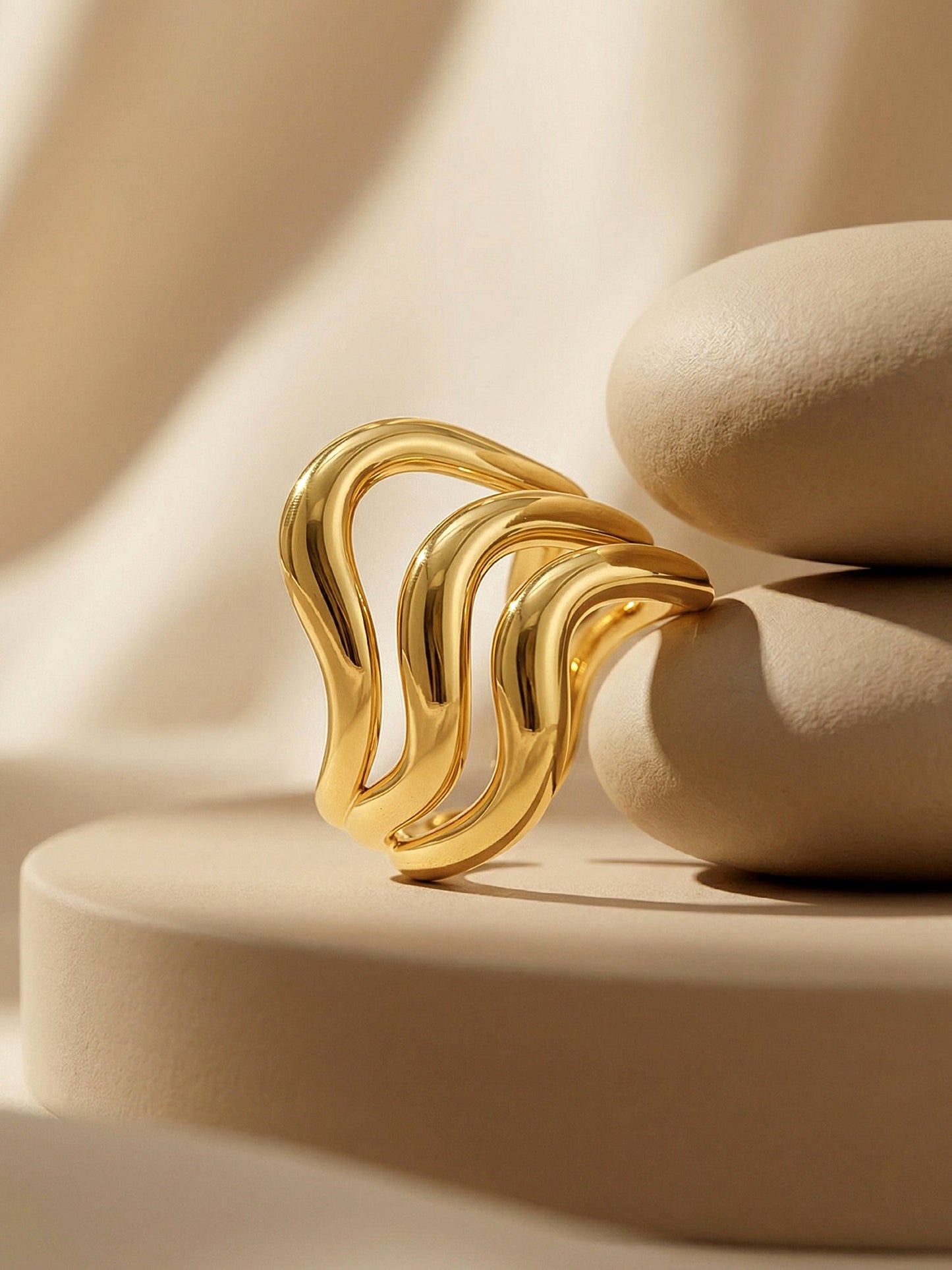 OnnMe by GIVA Everyday Mood Gold Plated Ring (Size 14)