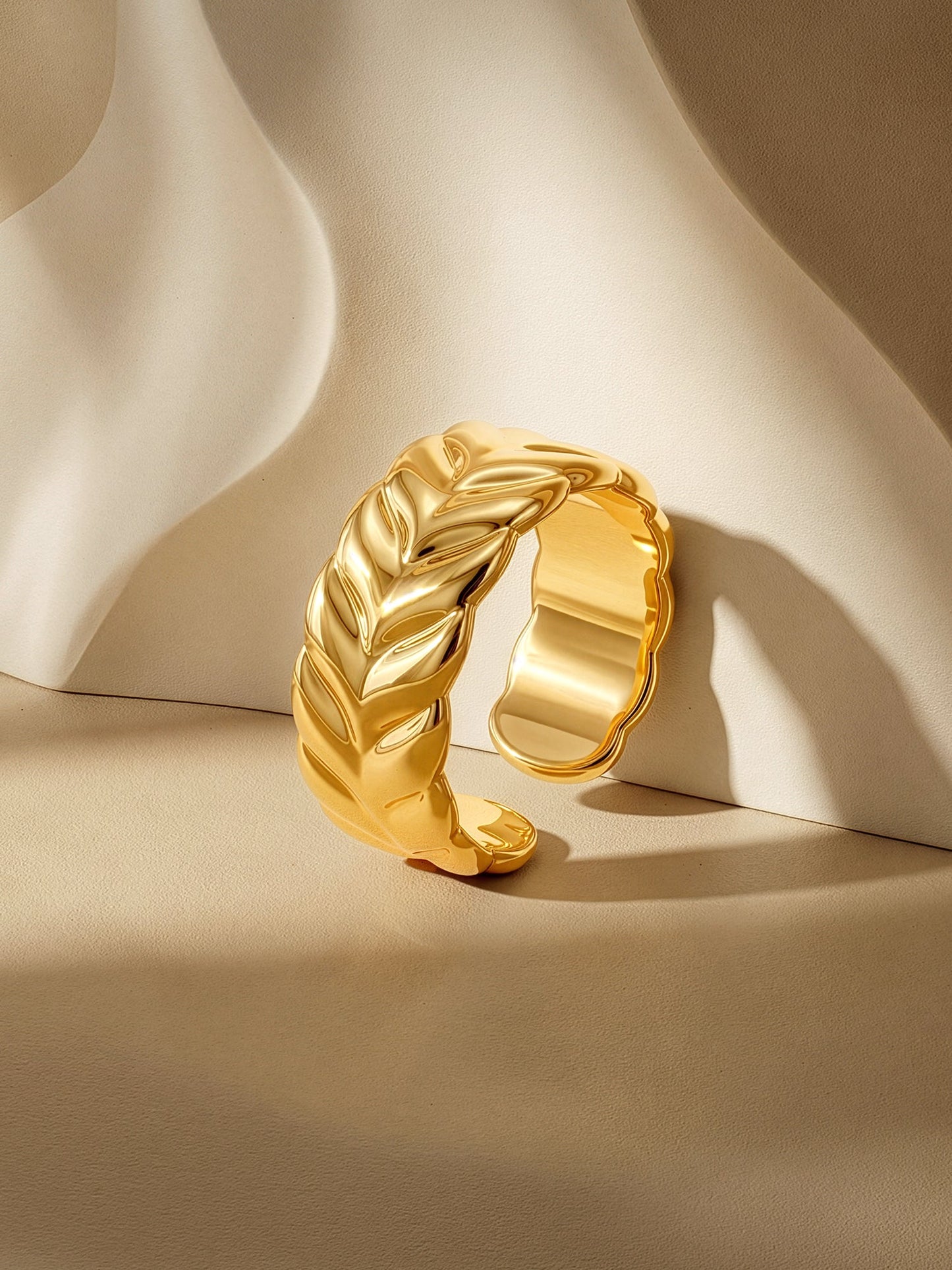 OnnMe by GIVA No Filter Gold Plated Ring (Size 16)