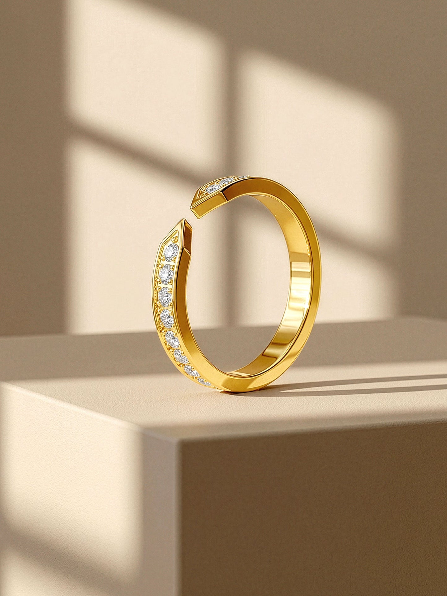 OnnMe by GIVA Nova Gold Plated Ring (Size 14)