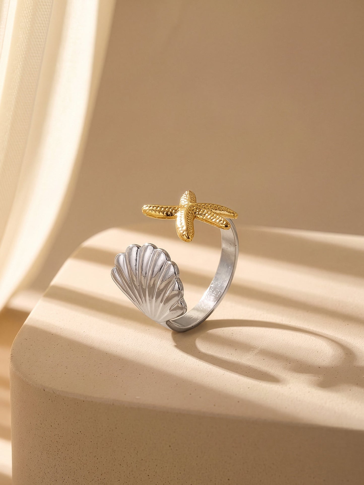 OnnMe by GIVA Chrome Riot Dual Tone Ring