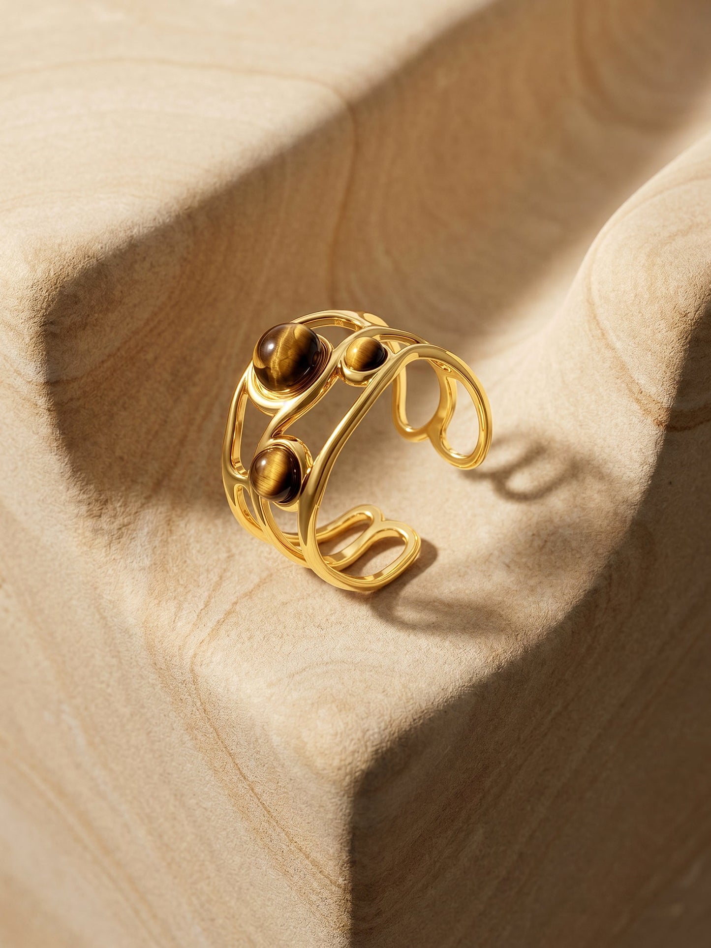 OnnMe by GIVA Cage It Gold Plated Ring (Size 18)