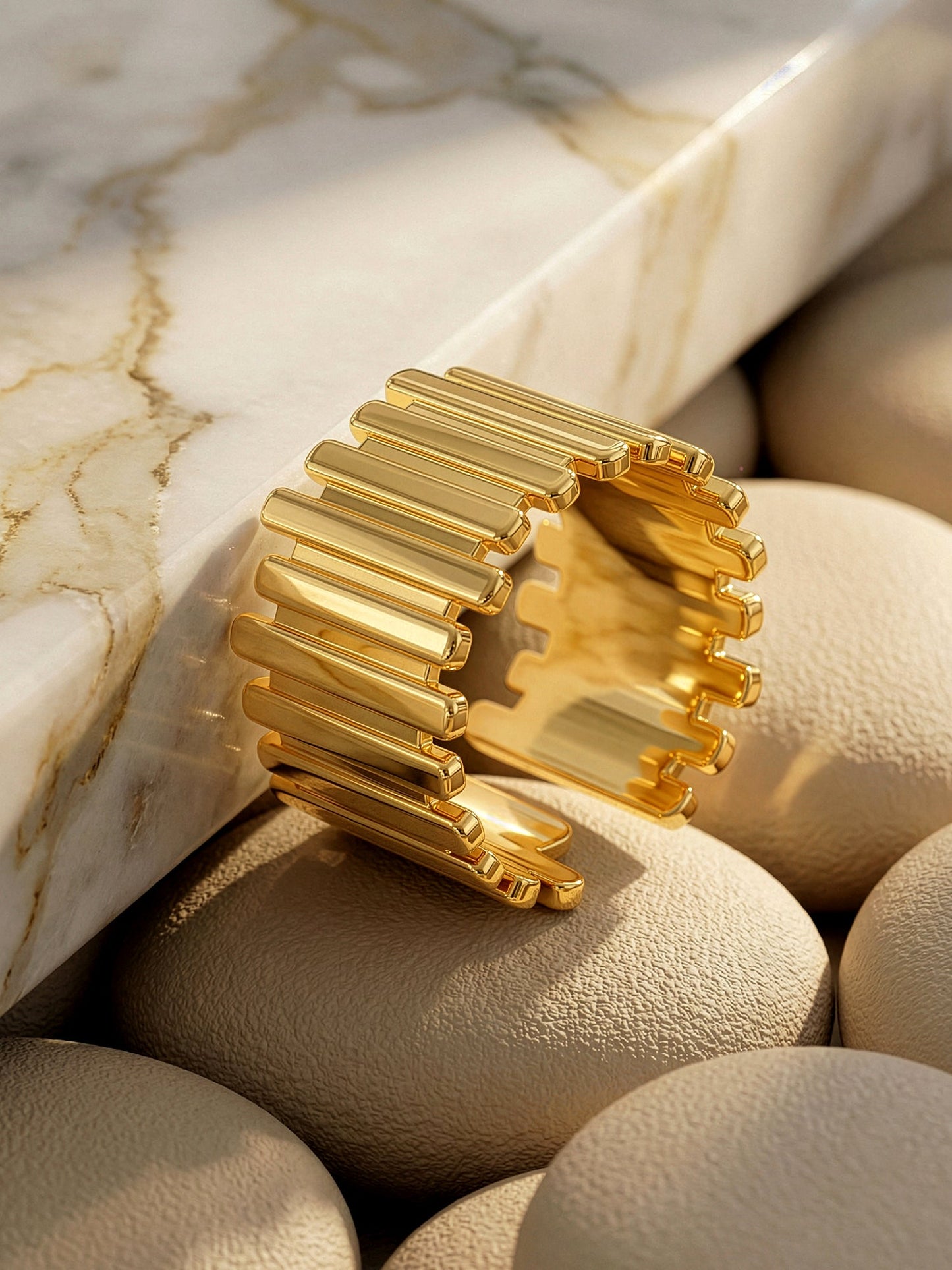 OnnMe by GIVA Picket Gold Plated Ring (Size 20)