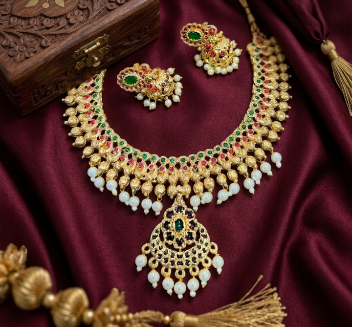 Jewel City Gold Plated South Indian Temple Traditional Indian Jewelry Set Bollywood Style Bridal Wedding Choker Set Festive Wear