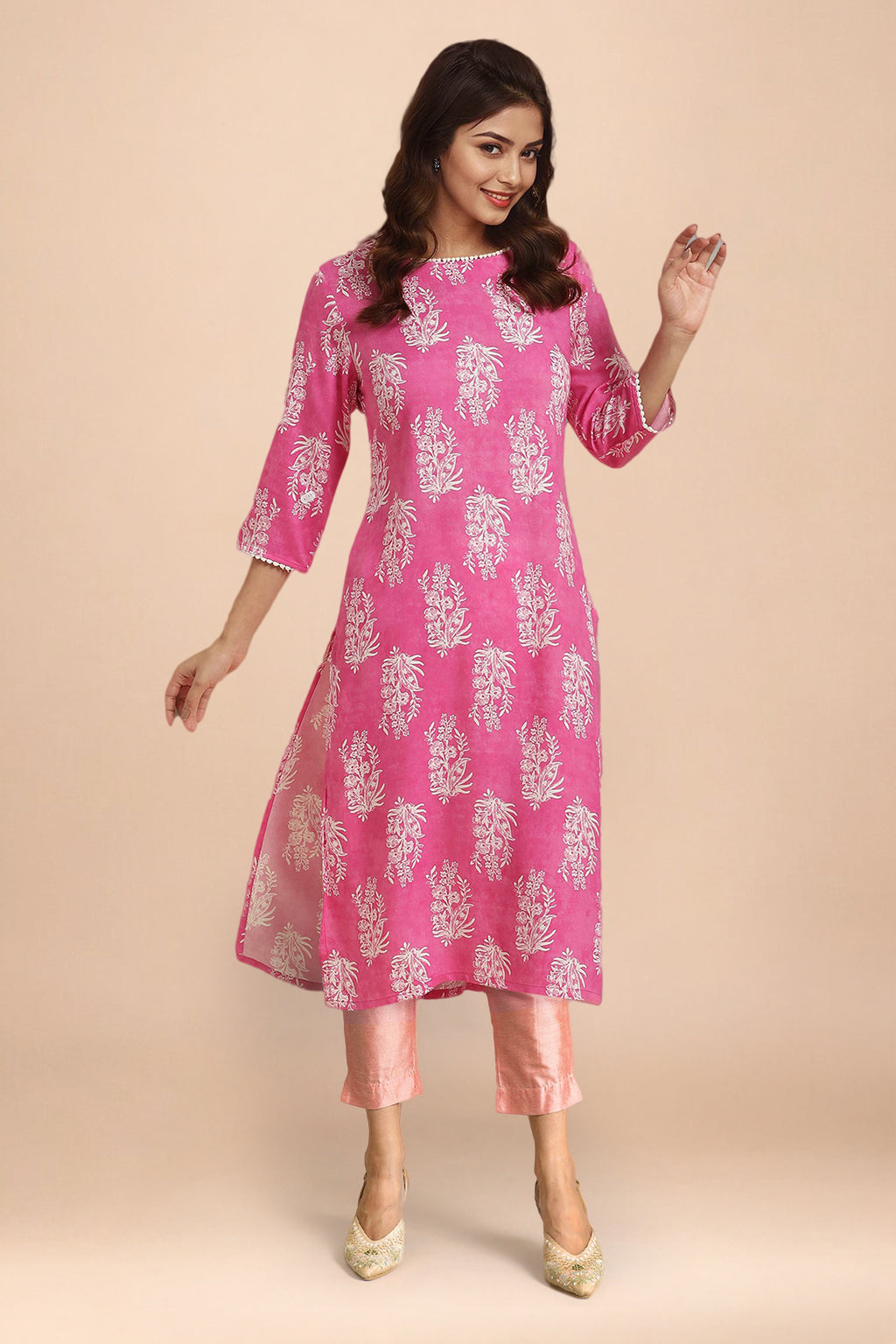 W for Woman Pink Floral Printed Rayon Straight Kurta and Slim Pant Set