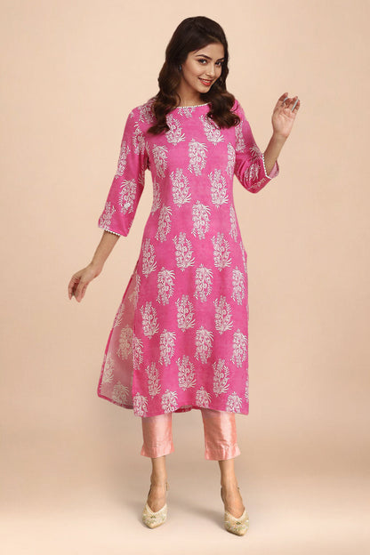 W for Woman Pink Floral Printed Rayon Straight Kurta and Slim Pant Set