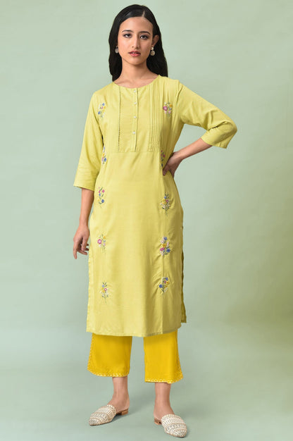 W for Woman Light Green Solid Thread Embroidered Rayon Straight Kurta and Straight Pant Set