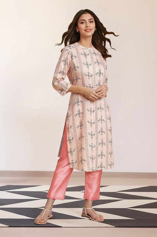 W for Woman Pink Geometric Printed Rayon Straight Kurta and Slim Pant Set
