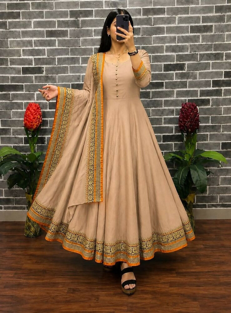 Teeya Creation New Trendy Stylish Cream Solid Anarkali Kurta with Traditional Golden Border Dupatta Set