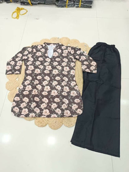 Teeya Creation Women Coffee Brown & Peach Floral Printed Cotton Kurti with Black Wide-Leg Palazzo Set