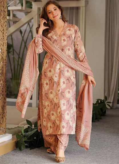 Vegaa Fashion Light-Pink Printed Cotton Salwar Suit