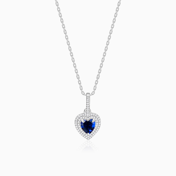 Silver Royal Heart Pendant With Link Chain