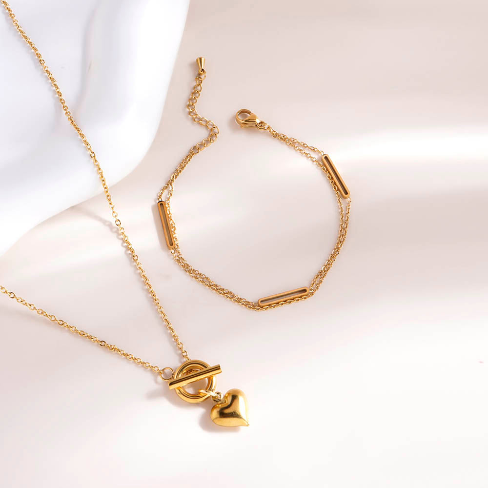 Refined Ridge Heart Set