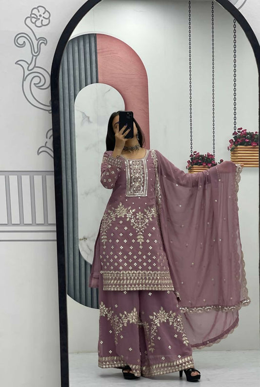 Teeya Creation Womens New Heavy Fox Georgette Fabric With Heavy Embroidery Work Kurta Set