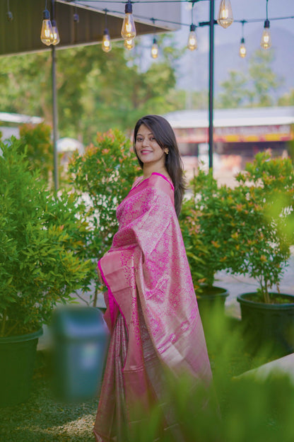 Prime Volt Bridal Kanchipuram Silk Saree with Rich Zari Weaving & Contrast Border-Pink