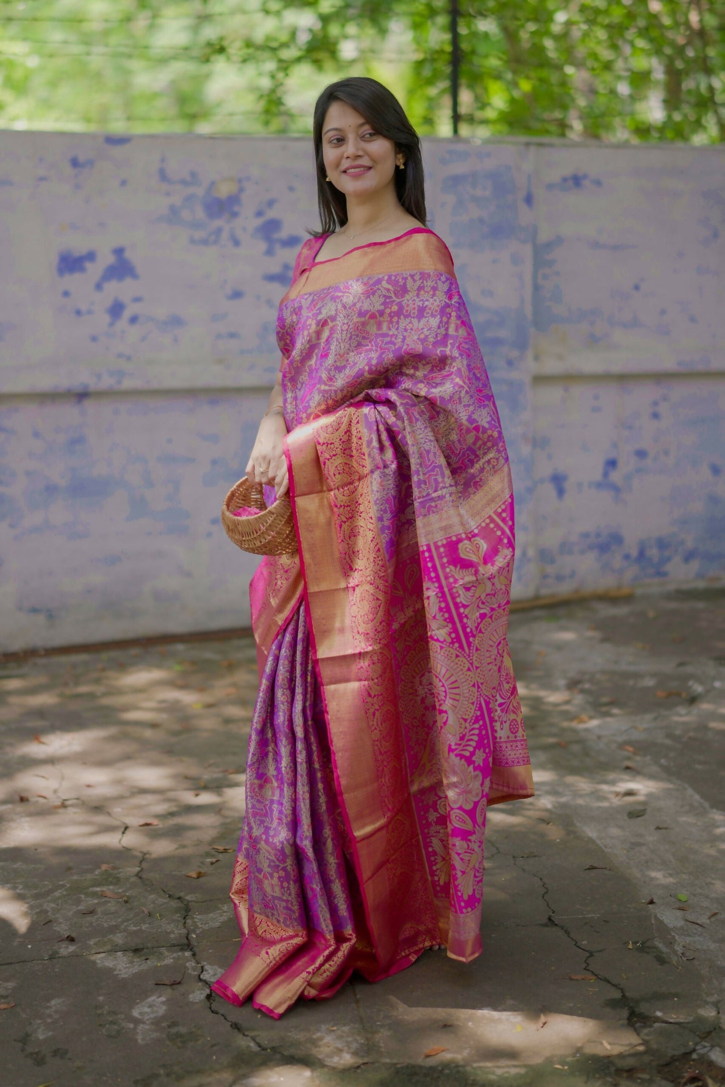 Prime Volt Royal Bridal Kanjivaram Silk Saree with Zari Weaving & Contrast Pink Pallu-Purple