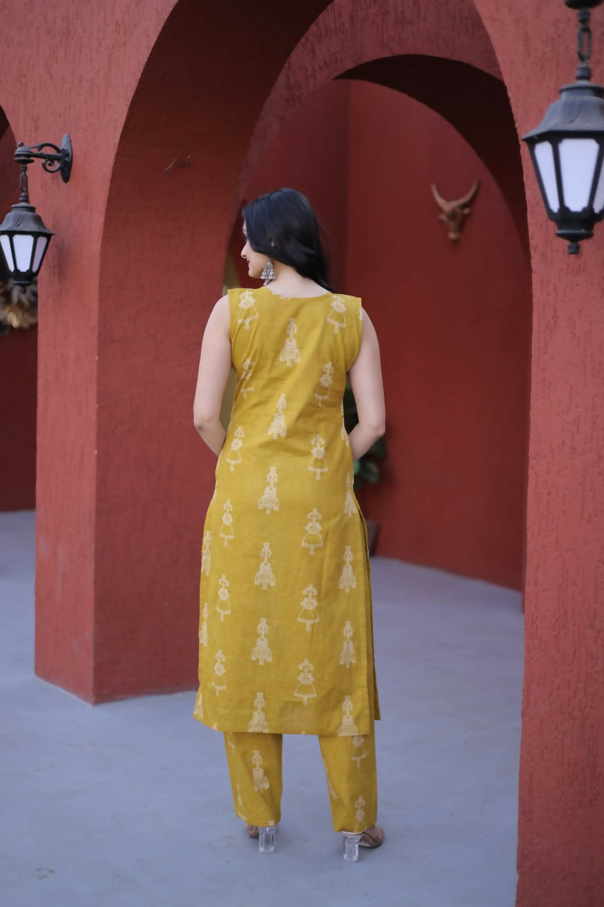 Teeya Creation Womens New Trendy Summer War Printed Cotton Gown Set-Yellow