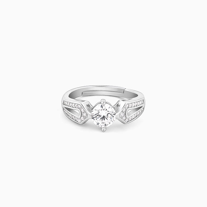 Kriti Sanon Silver Zircon Elegant Loop Ring