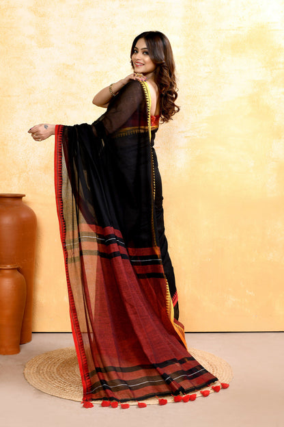 Piyari Fashion Women's Black Embellished Handloom Cotton Saree